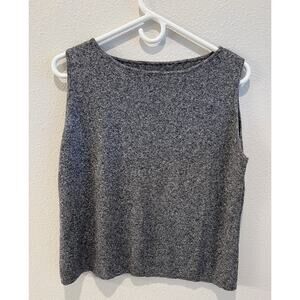 Chico’s Design Sleeveless Sweater Vest. Linen Blend . Size 3. Gray.